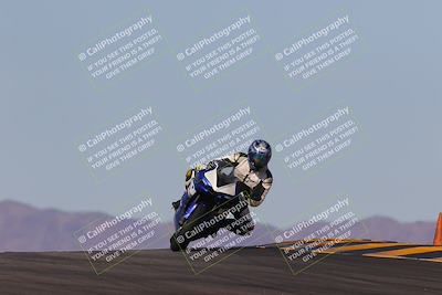 media/Dec-18-2022-SoCal Trackdays (Sun) [[8099a50955]]/Turns 9 and 10 Set 1 (1045am)/